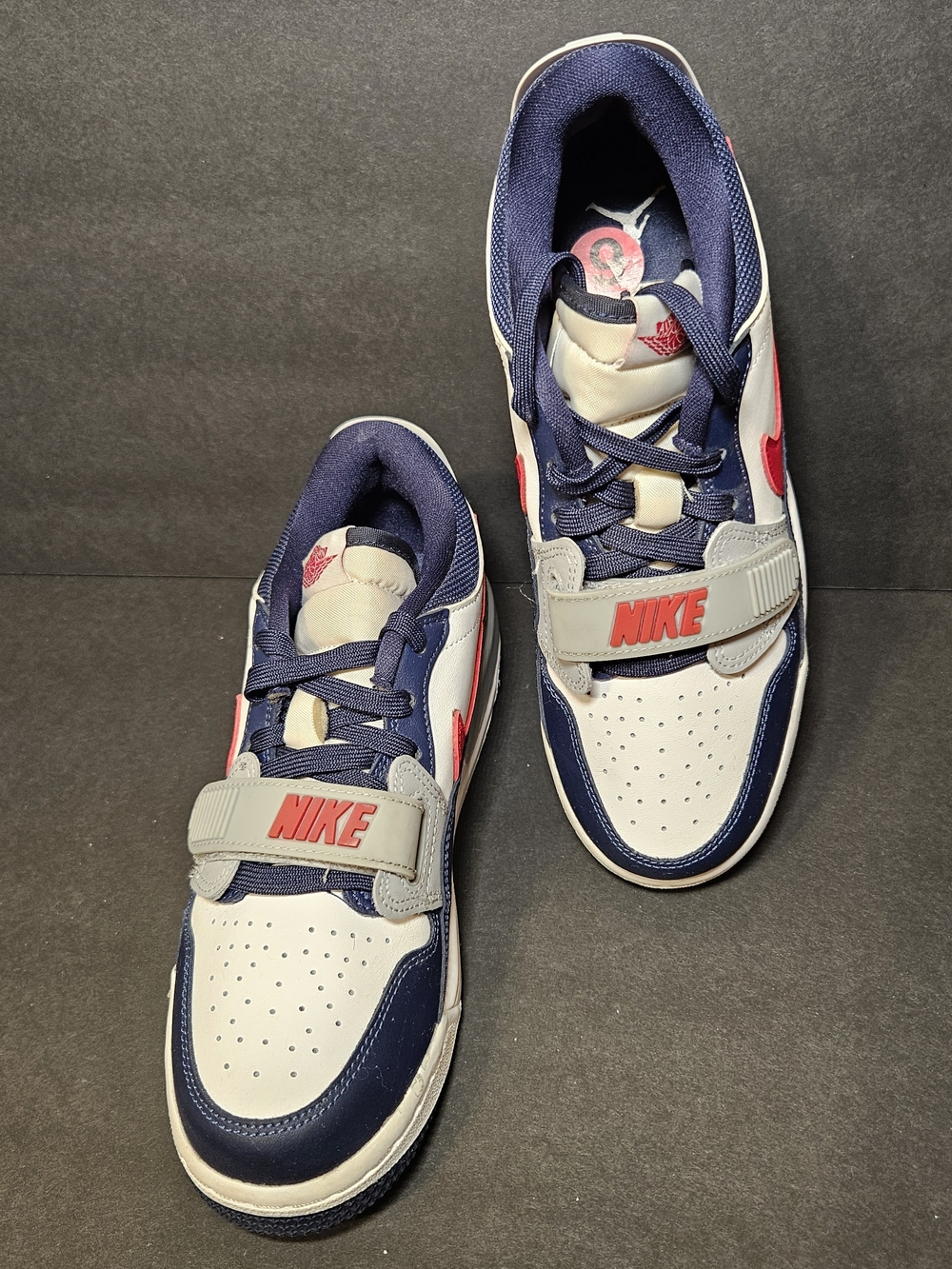 Nike Air Jordn Legacy 312 YOUTH SZ 6